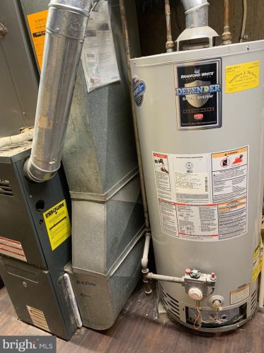 521 Pne St, Manor PA 19036-1011 exterior