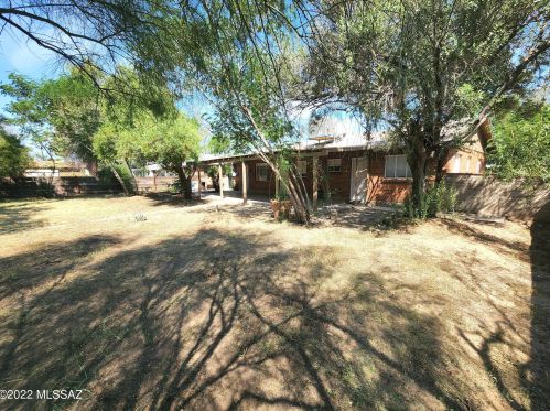 4814 Helen St, Tucson AZ 85719-4423 exterior