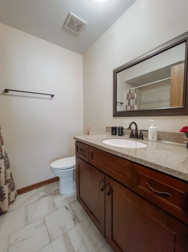 2633 Crescenzo Dr, Joliet IL 60436-1052 exterior