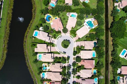 7878 Emerald Winds Cir, Boynton Beach FL 33473-7834 exterior