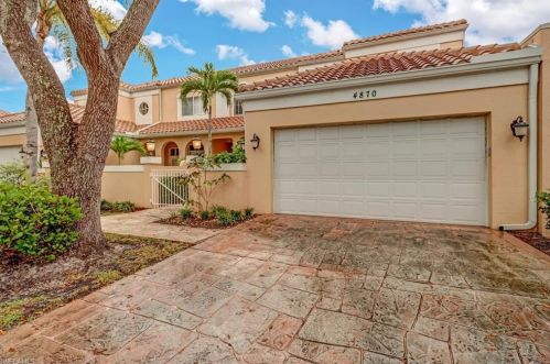 4870 Boulevard Ct, Naples FL 34103-3046 exterior