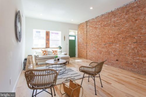 2004 6th St, Philadelphia PA  19122-1414 exterior