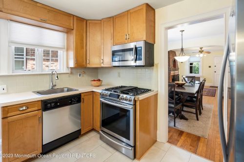 117 Spg St, Metuchen NJ 08840-2319 exterior