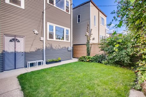 1432 Central Park Ave, Chicago IL 60655-3415 exterior