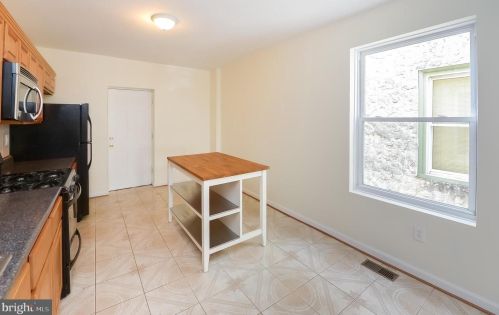 5450 Catharine St, Philadelphia PA 19143-2606 exterior