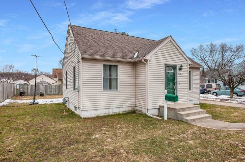 929 Beech St, Wyoming MI exterior