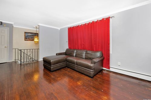 164 Belmont Ave, Babylon NY  11704-5229 exterior