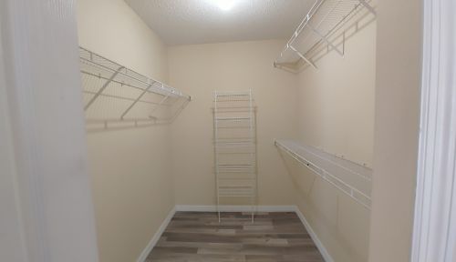 1013 College Park Rd, Fort Pierce FL 34953-5842 exterior