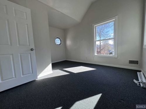 191 West St, Closter NJ  07624-1215 exterior