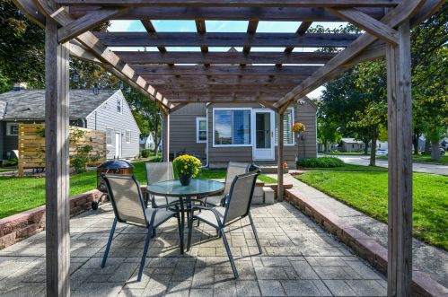 2801 87 St, Milwaukee WI 53222-4731 exterior