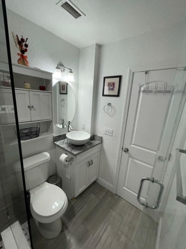 7019 Blossom Ave, Tampa FL 33614-3137 exterior