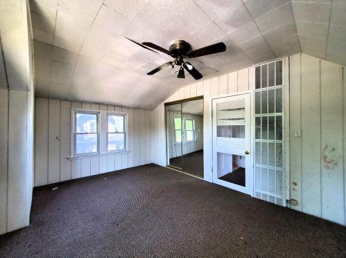 4906 37th St, Milwaukee WI  53221-2529 exterior