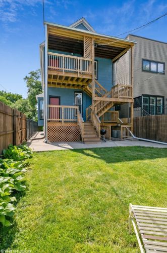 1701 Fairfield Ave, Chicago IL  60647-5209 exterior