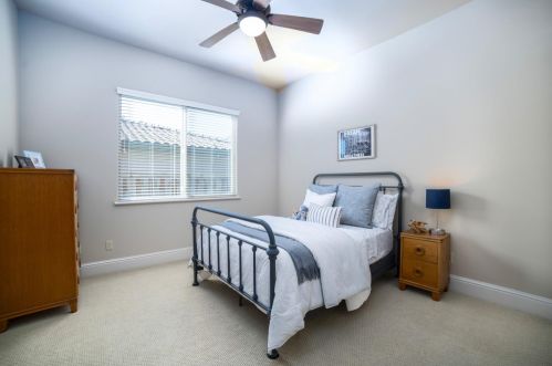 668 Glen-mady Way, Folsom CA 95630-6275 exterior