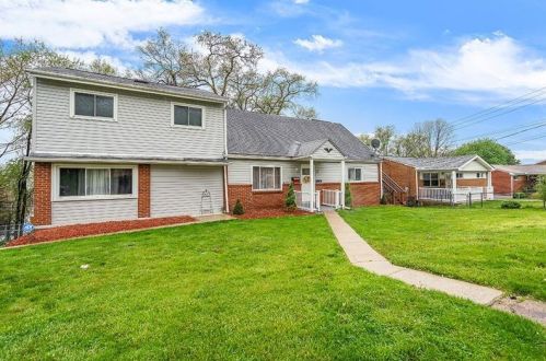 430 Allegheny Ave, Pittsburgh, PA 15239-1104