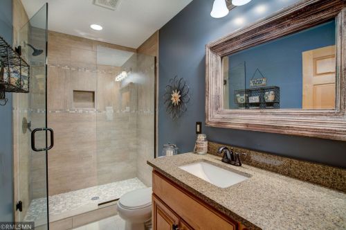 2489 Schneider Ct, Chaska MN 55318-1567 exterior