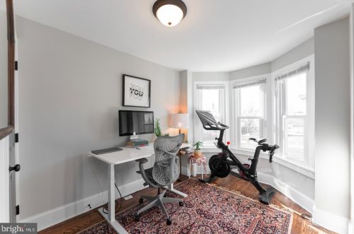 2570 Cedar St, Philadelphia PA 19125-2335 exterior