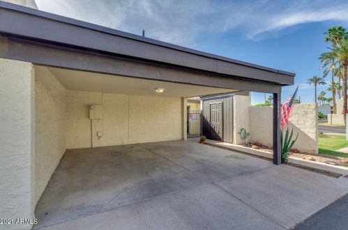 2842 49th Pl, Phoenix, AZ 85008-1608