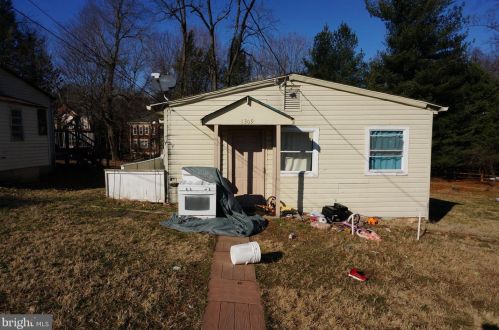 1307 Wheaton Ln, Silver Spring MD 20902-3659 exterior