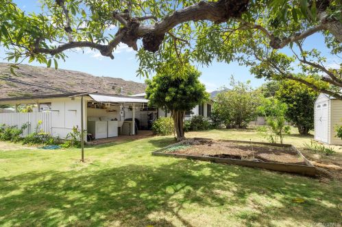 259 Kuliouou Rd, Honolulu HI 96821-2261 exterior