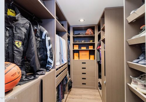 4416 Andora Dr, Phoenix AZ 85032-6413 exterior