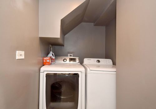 5153 Long Ave, Chicago IL 60644-1951 exterior