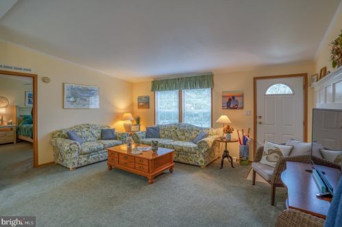 32888 Holly Pne Dr, Lewes DE 19958-4446 exterior