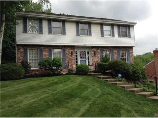 813 Westgate Dr, Pittsburgh, PA 15241-2046
