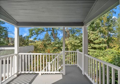 4344 Ludwick St, Pittsburgh PA 15217-3005 exterior