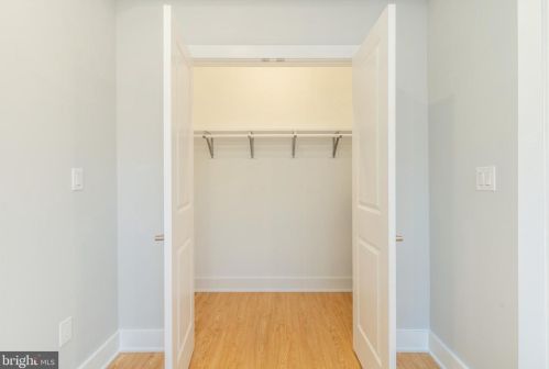 1720 22nd St, Philadelphia PA 19145-1943 exterior