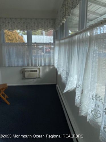 21 Crestwood Pkwy, Lakehurst, NJ 08759-3568