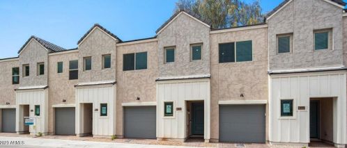 8452 22nd Dr, Phoenix, AZ 85021-7713