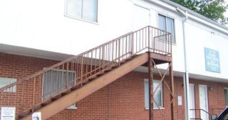 740 Walnut St, Springfield MO  65806-9109 exterior