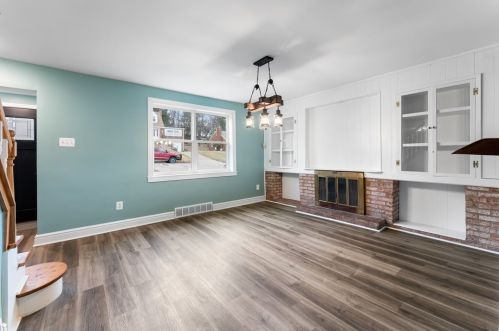 111 Sycamore Dr, Pittsburgh PA  15235-1965 exterior