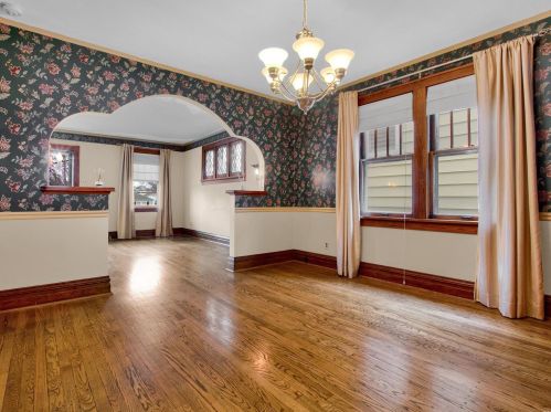 4412 Wabash Ave, Saint Louis MO 63109-1967 exterior