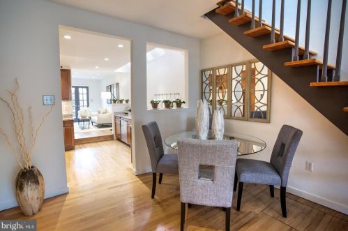 418 Capitol St, Washington DC  20003-4012 exterior