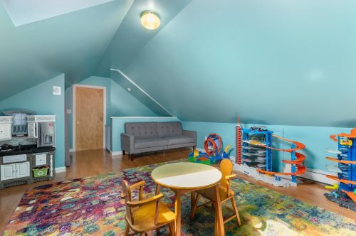 22 Greenleaf Dr, Seabrook NH 03874-4045 exterior