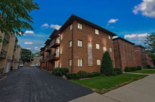 5973 Northwest Hwy, Chicago IL 60631-2651 exterior