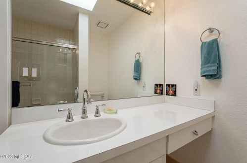 5221 1st Ave, Tucson AZ  85718-4701 exterior