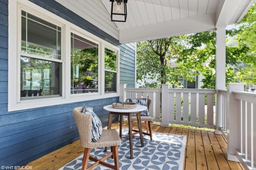 4837 Christiana Ave, Chicago, IL 60625-5201