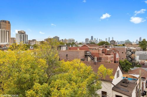 716 Schubert Ave, Chicago IL 60614-1247 exterior