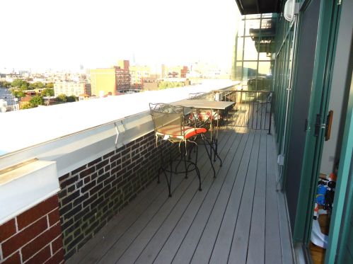 1645 Ogden Ave, Chicago IL  60612-4199 exterior