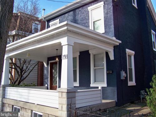 19 4th St, Pottstown PA  19464-5215 exterior