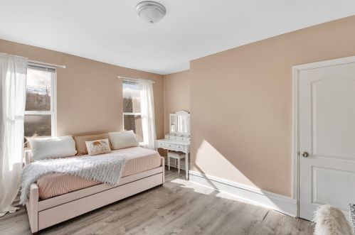 1836 Greenleaf St, Pittsburgh PA  15211-1022 exterior