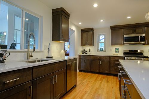 1284 Raven Dr, Pittsburgh PA  15243-1242 exterior