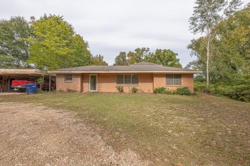 541 Old Phelps Rd, Huntsville TX 77340-7255 exterior