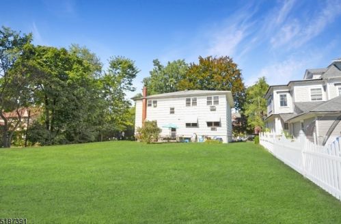 214 Prospect Ave, Cranford NJ  07016-2205 exterior