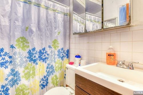 117 6 St, Paterson NJ 07508-2121 exterior