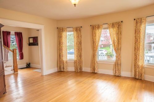 3 Randolph Ave, Poughkeepsie NY 12603-3311 exterior