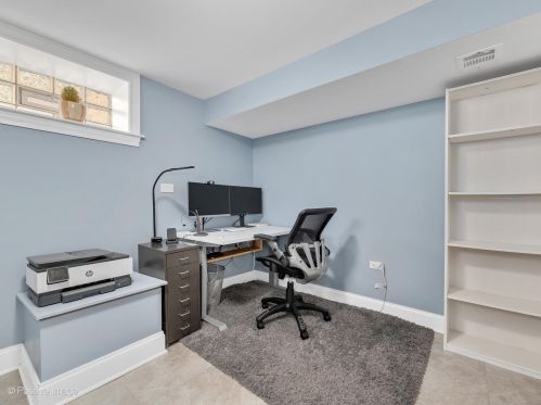 618 Bryan St, Elmhurst IL 60126-4340 exterior